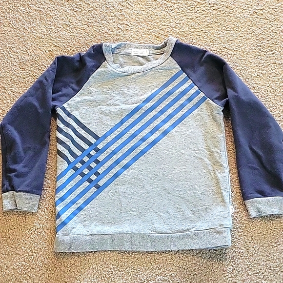 Sweater - Picture 1 of 1